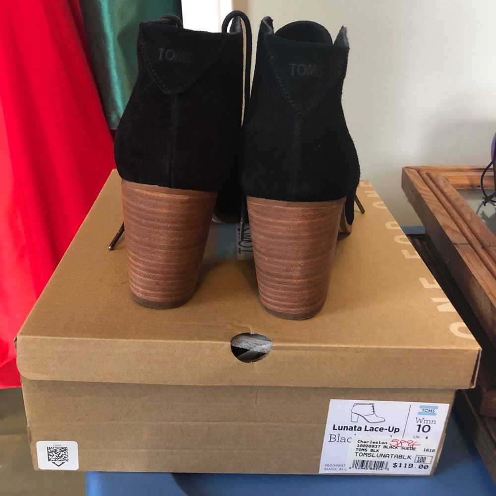 Black Toms Heels